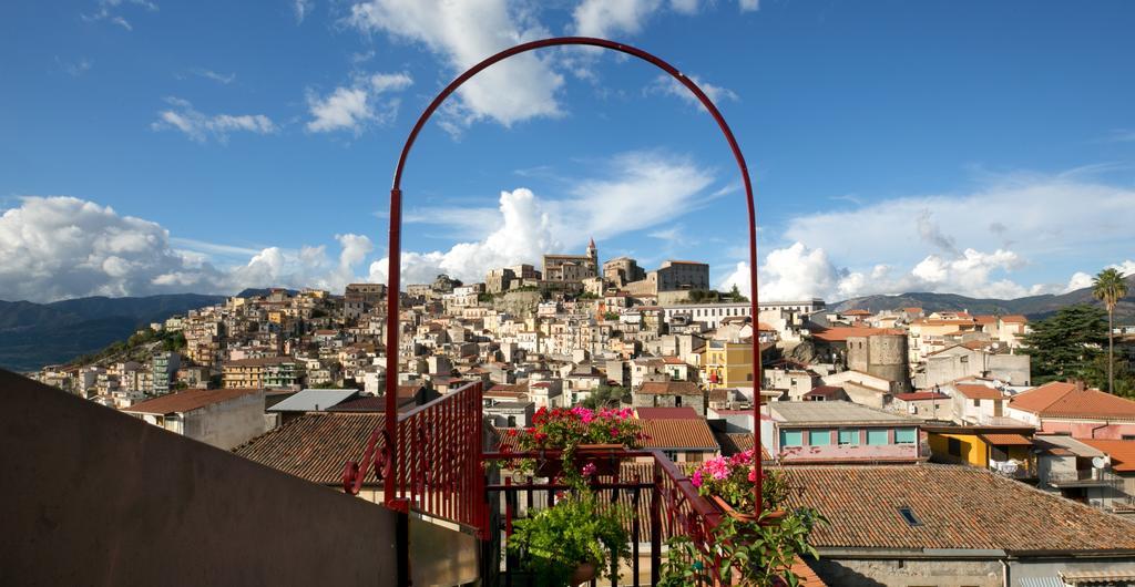 Animosa Suites كاستيليوني دي سيشيليا المظهر الخارجي الصورة